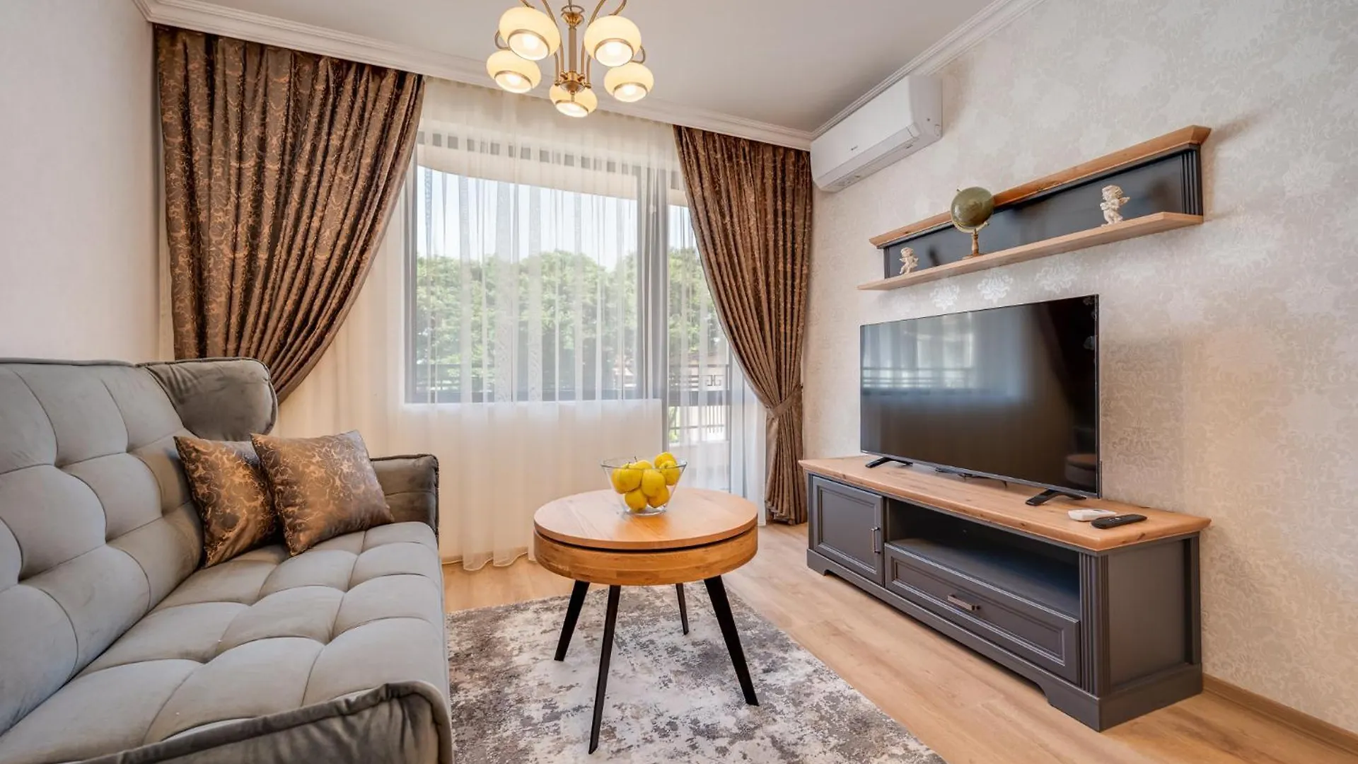 Prestige Central Apartments Varna